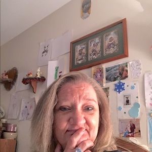 Meet your Posher, Clara